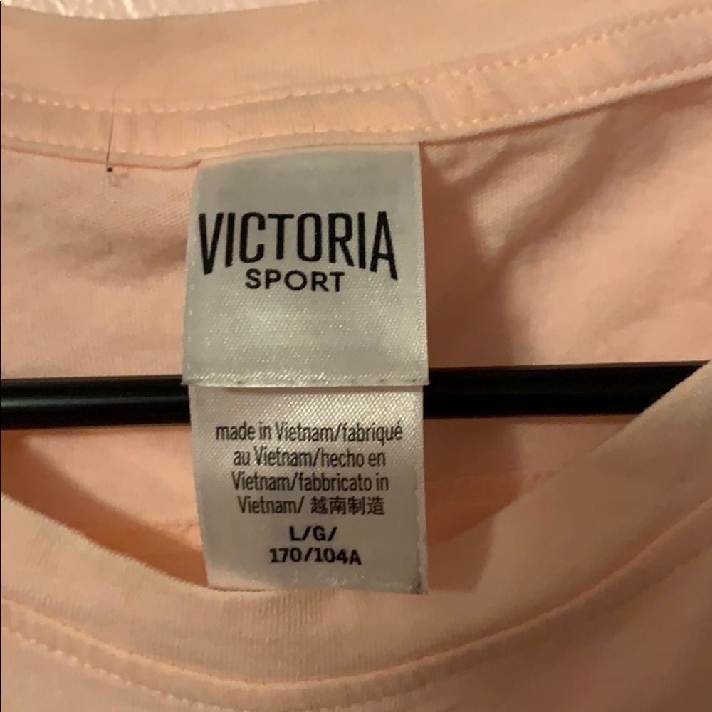 Pink tshirt with open back - Picture 3 of 3